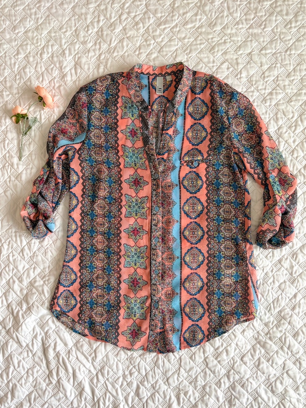 KUT From The Kloth XS Coral Blue Paisley Roll Tab Button Down Blouse